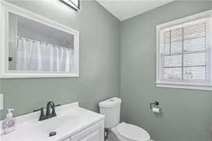 206 E 5th Ave, Winder, GA 30680 - Photo 12