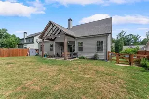 6619 Blue Cove Dr, Flowery Branch, GA 30542 - Photo 36