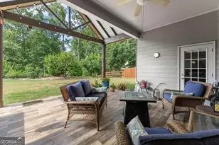 6619 Blue Cove Dr, Flowery Branch, GA 30542 - Photo 12