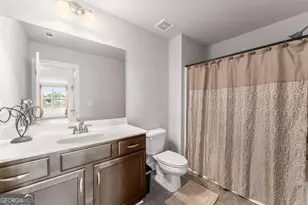 6619 Blue Cove Dr, Flowery Branch, GA 30542 - Photo 18