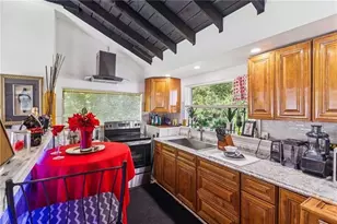 7895 Hobgood Rd, Fairburn, GA 30213 - Photo 8