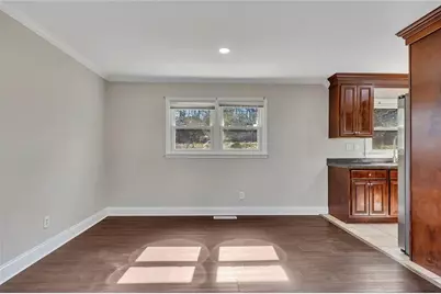 664 Rail Splitter Drive NE, Kennesaw, GA 30144 - Photo 8