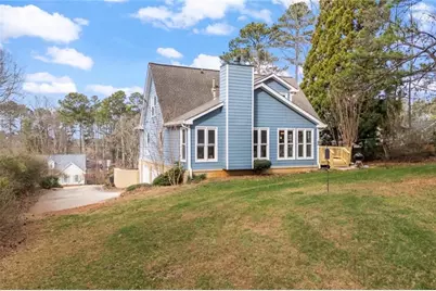 124 Price Hills Court, Sugar Hill, GA 30518 - Photo 16