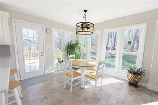 124 Price Hills Ct, Sugar Hill, GA 30518 - Photo 4