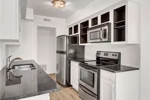 702 Glenleaf Dr, Peachtree Corners, GA 30092 - Photo 8