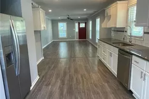 1833 Phillips Ave, East Point, GA 30344 - Photo 4