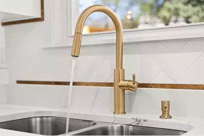 1027 N Born Road, Stone Mountain, GA 30088 - Photo 8