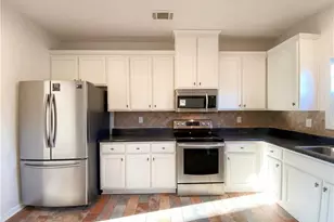 105 Ruby Way, Griffin, GA 30224 - Photo 2