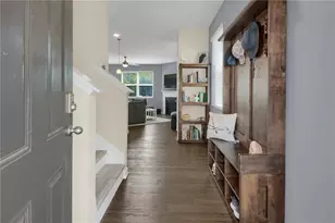 131 Centennial Ridge Dr, Acworth, GA 30102 - Photo 2