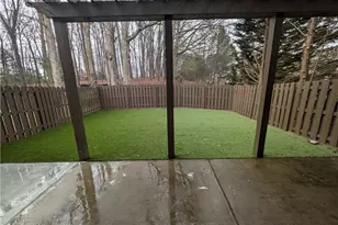 1510 Township Cir, Alpharetta, GA 30004 - Photo 2