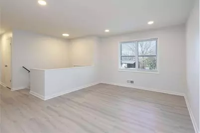 371 Roxbury Drive, Riverdale, GA 30274 - Photo 6