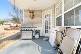 1584 Snow Hill Dr, Lawrenceville, GA 30045 - Photo 24
