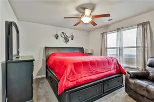 1022 Serene Lake Dr, Griffin, GA 30223 - Photo 22