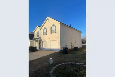 225 Hazelhurst Drive, Covington, GA 30016 - Photo 2