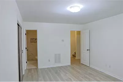 3761 Lake Point Boulevard, Suwanee, GA 30024 - Photo 20