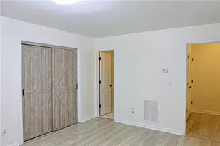 3761 Lake Point Blvd, Suwanee, GA 30024 - Photo 14