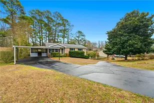 4141 Rebel Trail Dr, Douglasville, GA 30135 - Photo 2