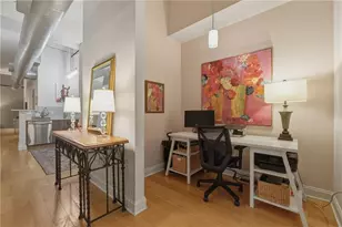 1605 Liberty Ln, Roswell, GA 30075 - Photo 10