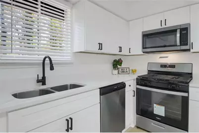 8878 Burnham Way, Jonesboro, GA 30238 - Photo 26