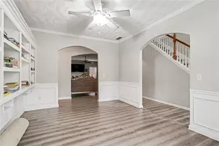 326 Cog Hill Dr, Fairburn, GA 30213 - Photo 10