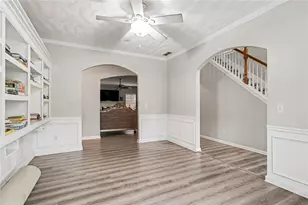 326 Cog Hill Dr, Fairburn, GA 30213 - Photo 10