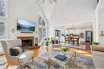 4020 Hampshire Court, Suwanee, GA 30024 - Photo 12