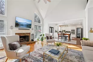 4020 Hampshire Ct, Suwanee, GA 30024 - Photo 12