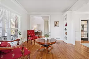 4020 Hampshire Ct, Suwanee, GA 30024 - Photo 8