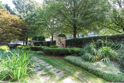 700 Park Regency Place NE #501, Atlanta, GA 30326 - Photo 28