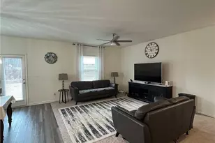 304 Coronado Dr, Locust Grove, GA 30248 - Photo 12