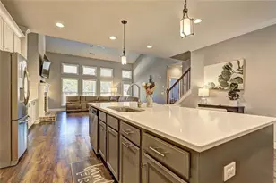 4371 Thacker Ln, Suwanee, GA 30024 - Photo 8