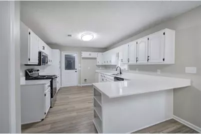 1722 Luther Bailey Road, Senoia, GA 30276 - Photo 4