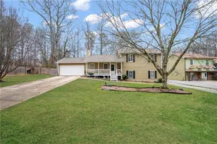 2681 Bluffton Rd, Buford, GA 30519 - Photo 2