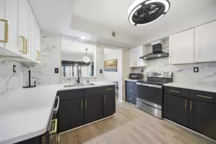 1039 Mariners Ct, Stone Mountain, GA 30083 - Photo 10