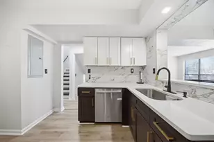 1039 Mariners Ct, Stone Mountain, GA 30083 - Photo 12