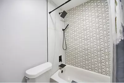 1039 Mariners Court, Stone Mountain, GA 30083 - Photo 32