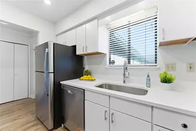 56 Finch Trail NE, Atlanta, GA 30308 - Photo 14