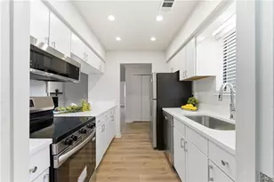 56 Finch Trail NE, Atlanta, GA 30308 - Photo 16