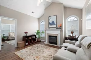 3735 Villa Springs Cir, Powder Springs, GA 30127 - Photo 10