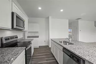 212 Champions Blvd, Dallas, GA 30157 - Photo 4