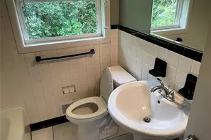 260 Thornton St SW, Atlanta, GA 30315 - Photo 12