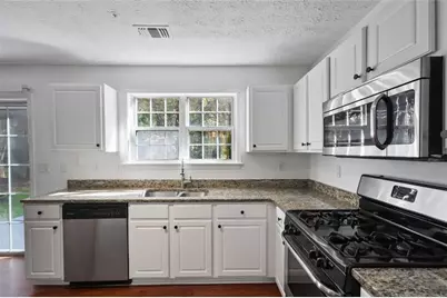 1442 Glenover Circle, Marietta, GA 30062 - Photo 6