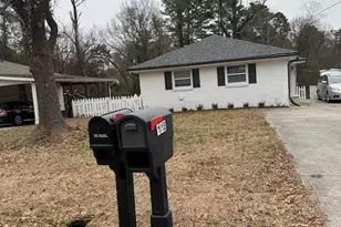 118 N Woodland Dr, Atlanta, GA 30340 - Photo 4