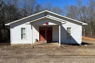 1105 Brewers Bridge, Elberton, GA 30635 - Photo 1