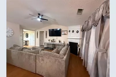 137 Park Forest Drive NW, Kennesaw, GA 30144 - Photo 8