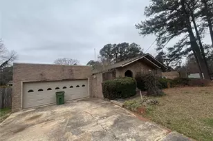 6403 Briarwood Ct, Riverdale, GA 30296 - Photo 2