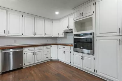 240 Sunrise Circle SE, Calhoun, GA 30701 - Photo 6