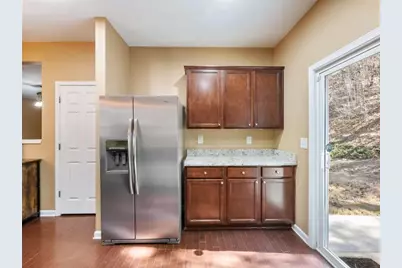 6377 Barker Station Walk, Sugar Hill, GA 30518 - Photo 14