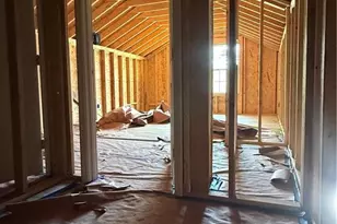 5725 Stonewall Tell Rd, Atlanta, GA 30349 - Photo 2