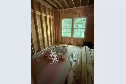 5725 Stonewall Tell Road, Atlanta, GA 30349 - Photo 4